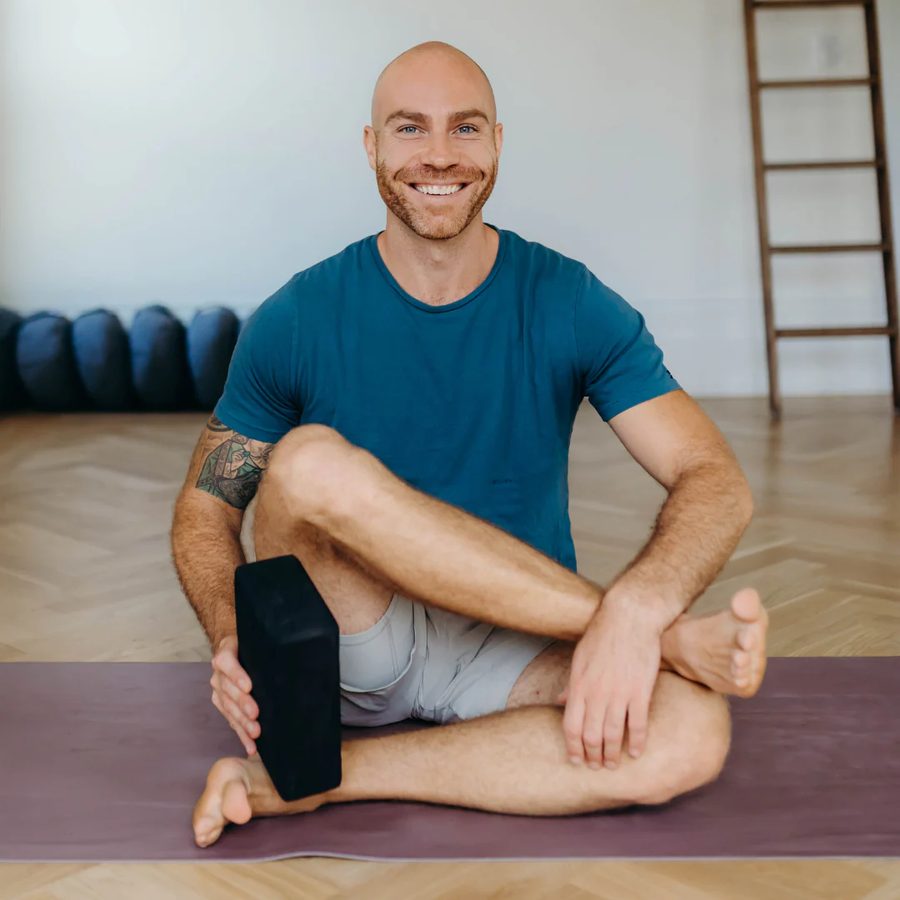 Low lunge with a spinal twist